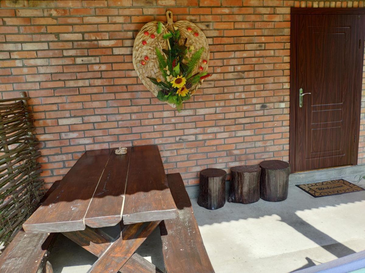 Zelenyi Rai Apartment Svityaz' Bagian luar foto