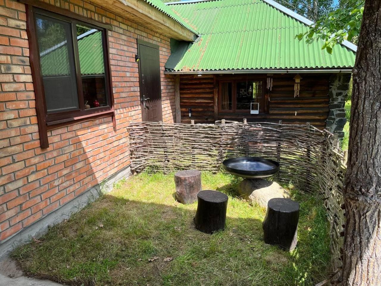 Zelenyi Rai Apartment Svityaz' Ruang foto