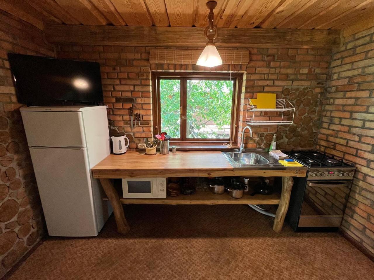 Zelenyi Rai Apartment Svityaz' Ruang foto